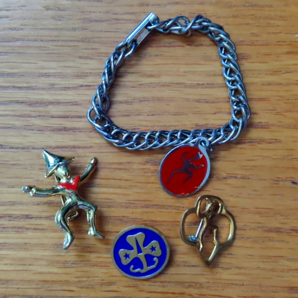 Vintage Girl Scout Brownie Jewelry